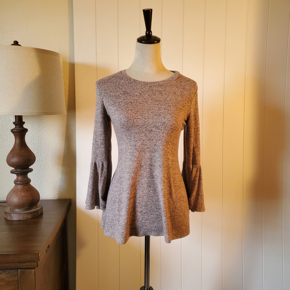 Women's Pink and Grey Heathered Bell Sleeve Top